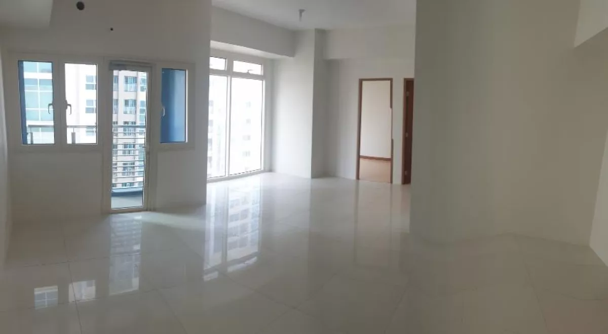 "Central Park West: 2BR for Rent, unfurnished, 1 parking, P70,000/mo."02