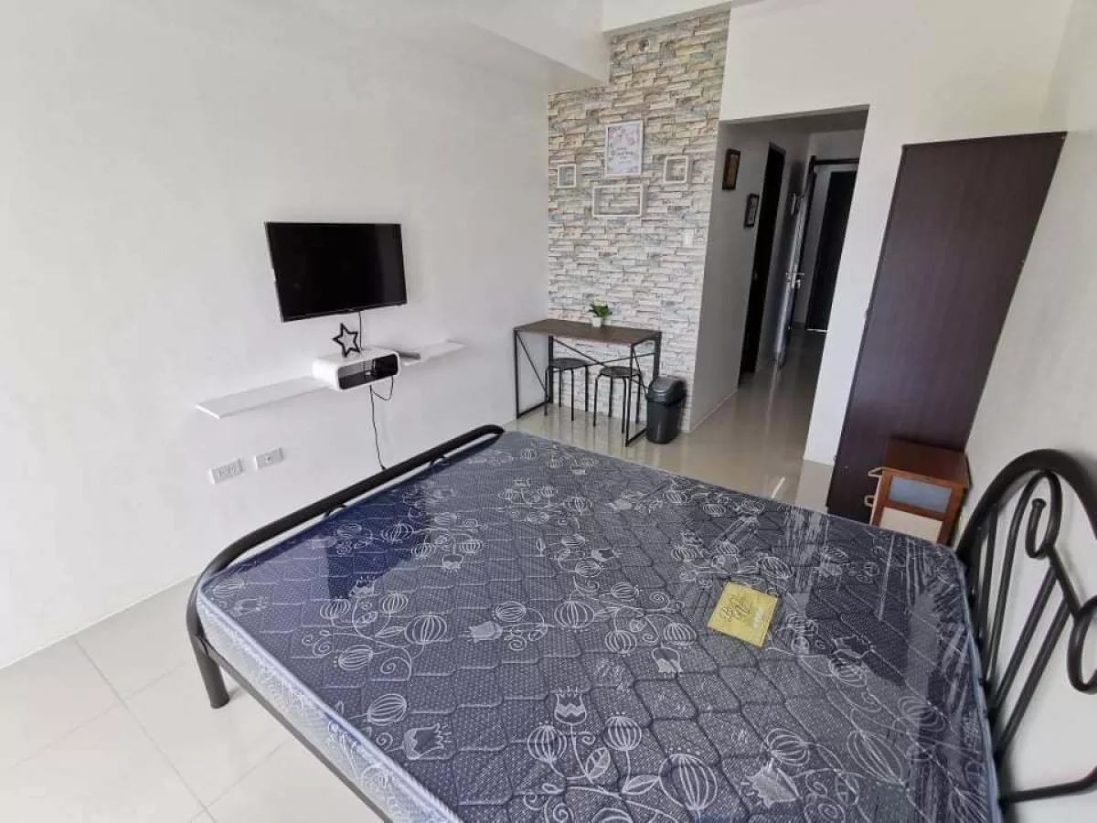 "For Rent in CitySOHO, B. Rodriguez Street"03