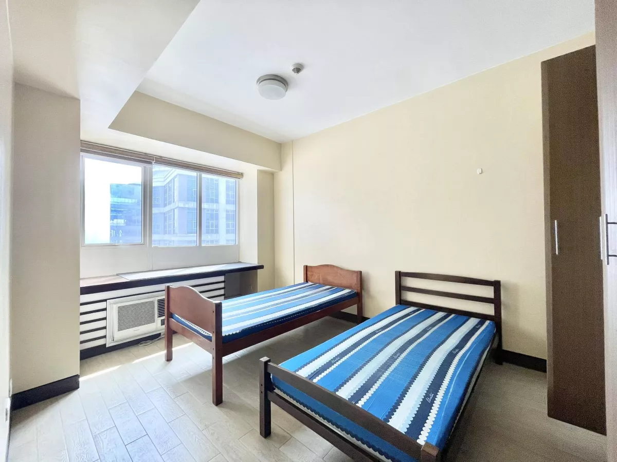 "For Rent 2 Bedroom in Eastwood LeGrand 1 Bagumbayan, Quezon City"04