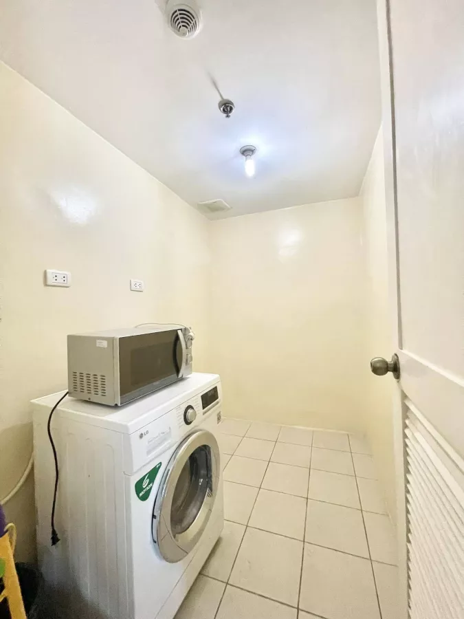 "For Rent 2 Bedroom in Eastwood LeGrand 1 Bagumbayan, Quezon City"06