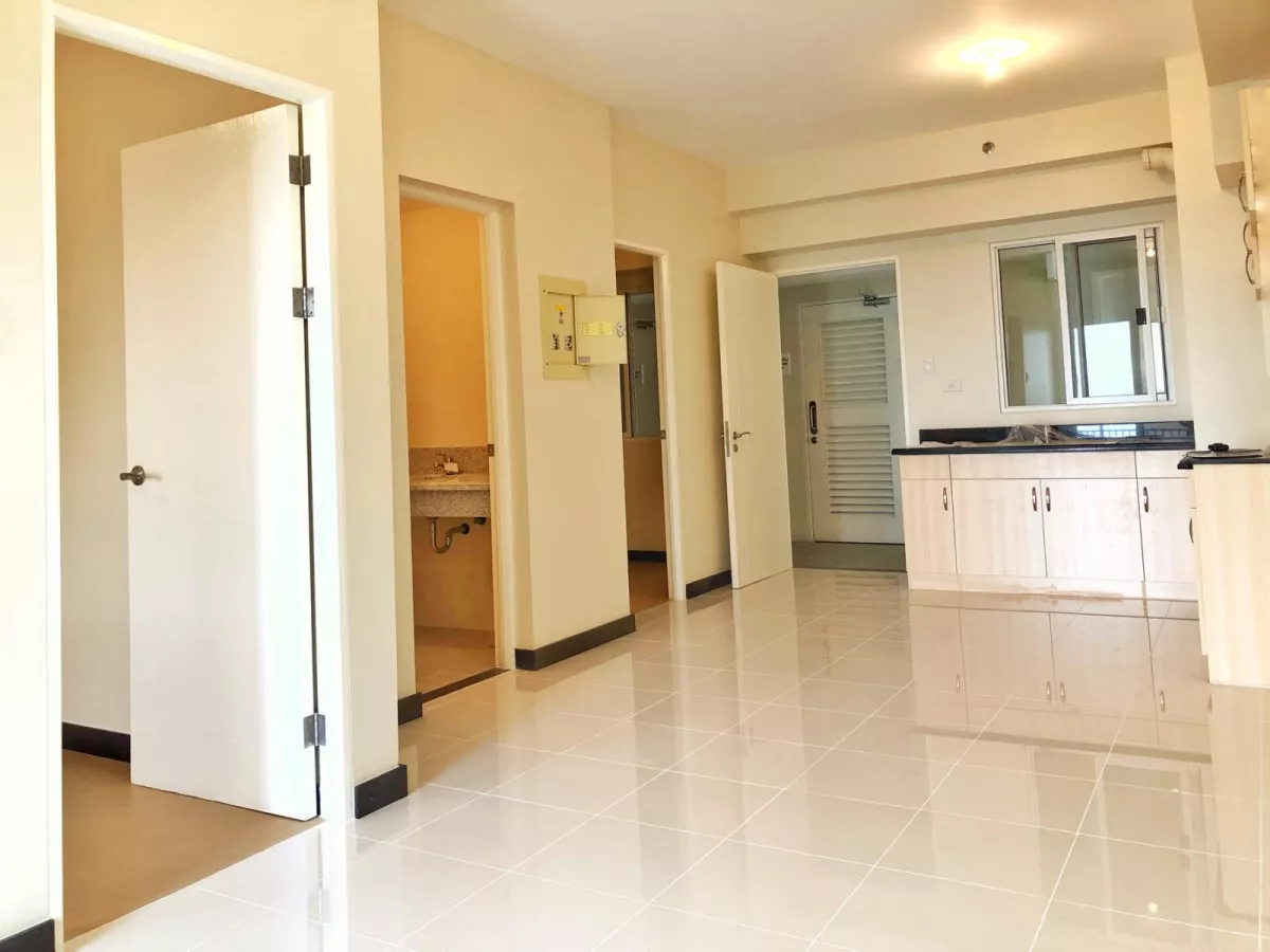 For Rent 2BR Condominium Unit North Tower - Sheridan05
