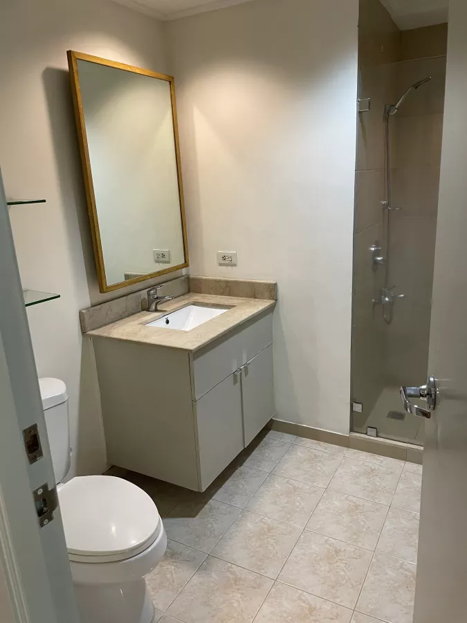 For Rent 1-Bedroom Unit at Rockwell Joya South Low Floor Narciso Realty05