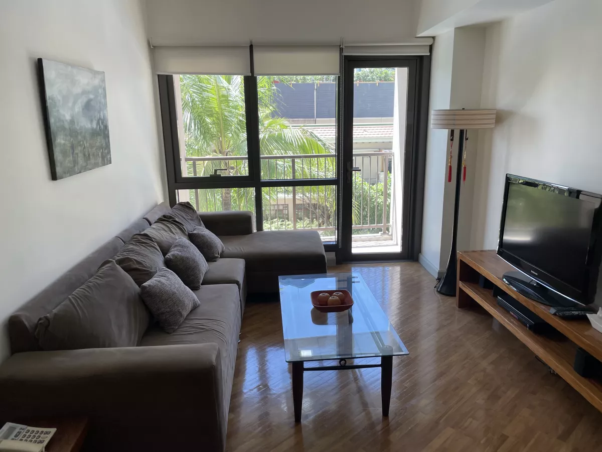 For Rent 1-Bedroom Unit at Rockwell Joya South Low Floor Narciso Realty09
