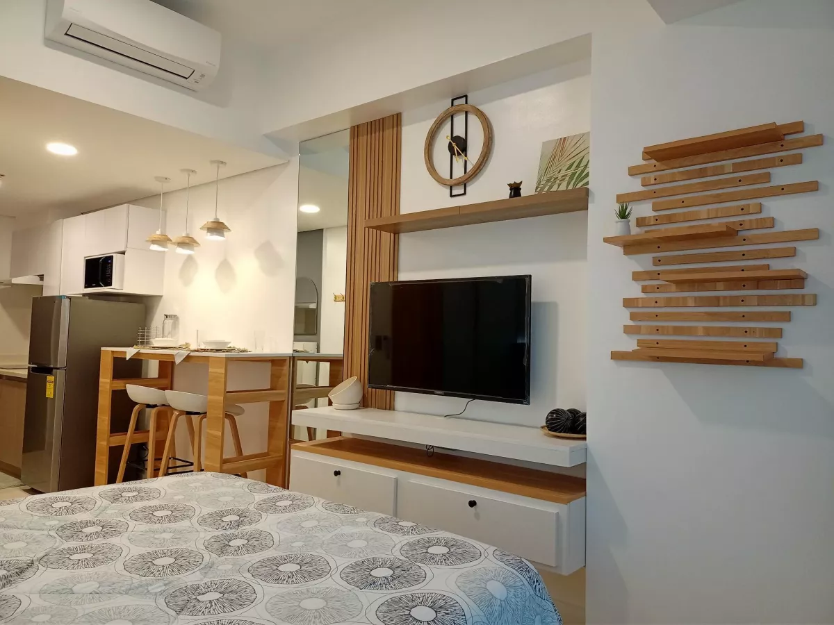 "Brand New Studio for Rent at 38 Park Ave, Cebu IT Park, Cebu City"04