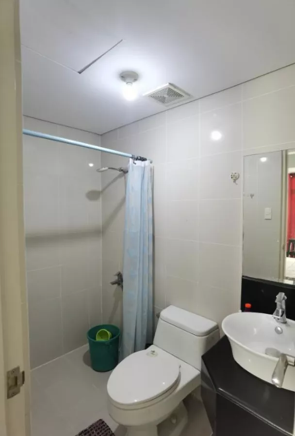 "One Bedroom Condominium unit for Lease at Parkside Villas, Pasay City"03