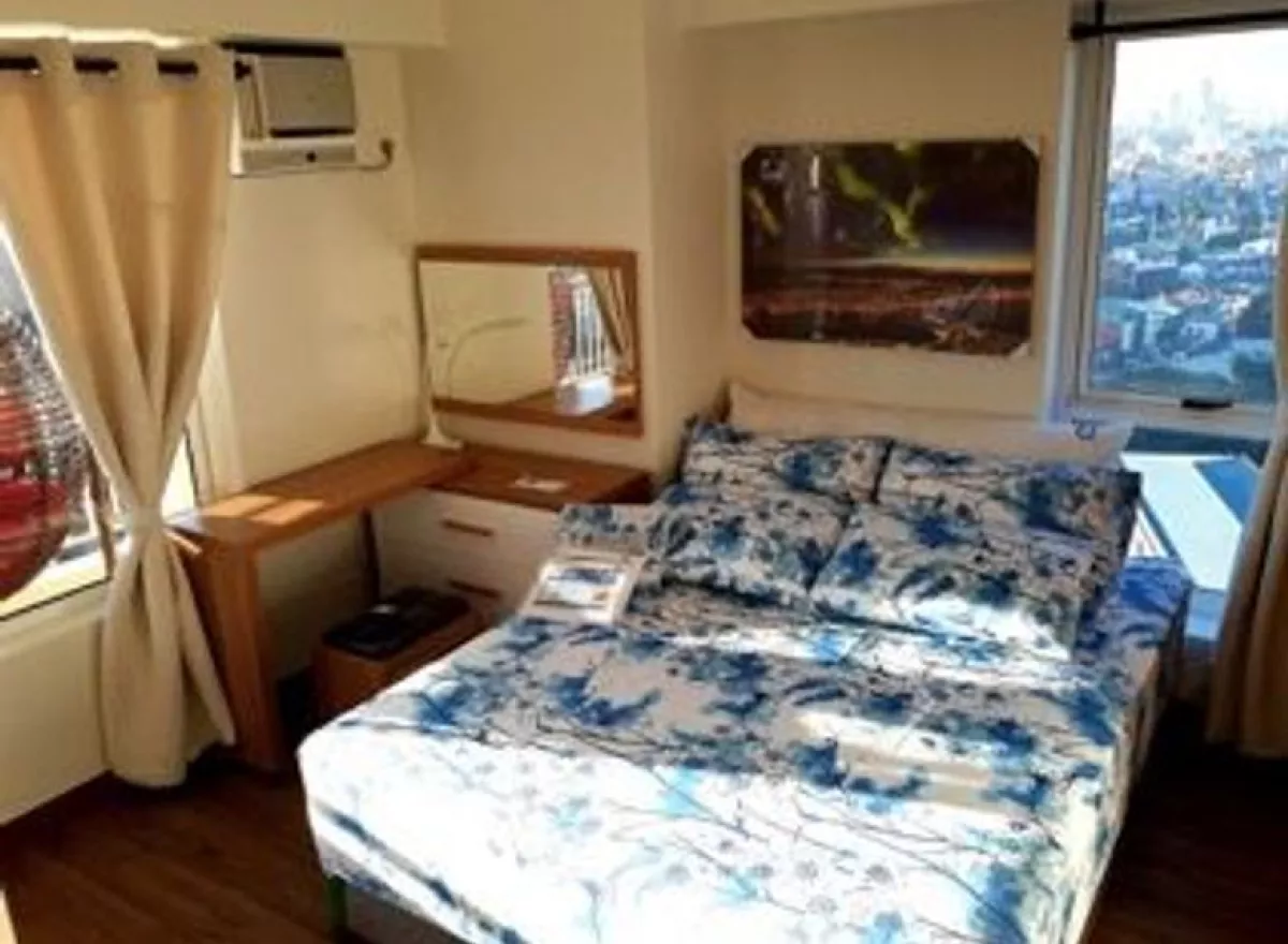 "1 Bedroom Condo Unit at Brio Tower in Guadalupe Viejo, Makati City"02