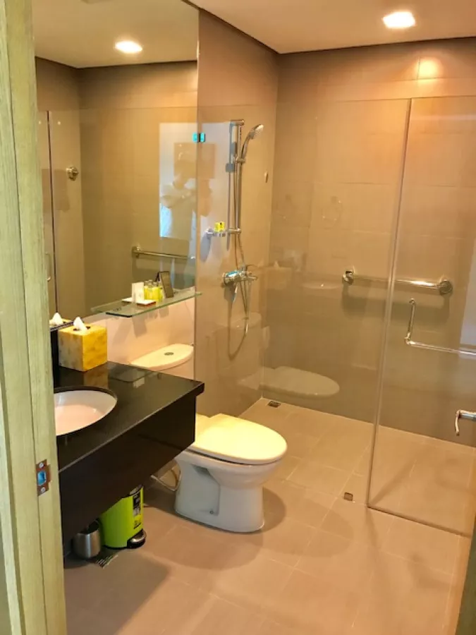 "3BR Park Terraces Point Tower  220m2, FF, Interiored, Facing Laguna"07