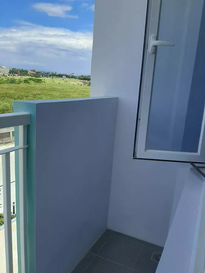 "2 Bedrooms Corner Unit with Balcony for rent in Field Residences, Las Piñas"06