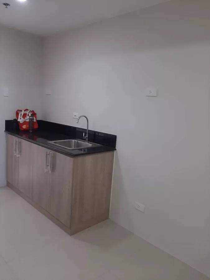 "2 Bedrooms Corner Unit with Balcony for rent in Field Residences, Las Piñas"07