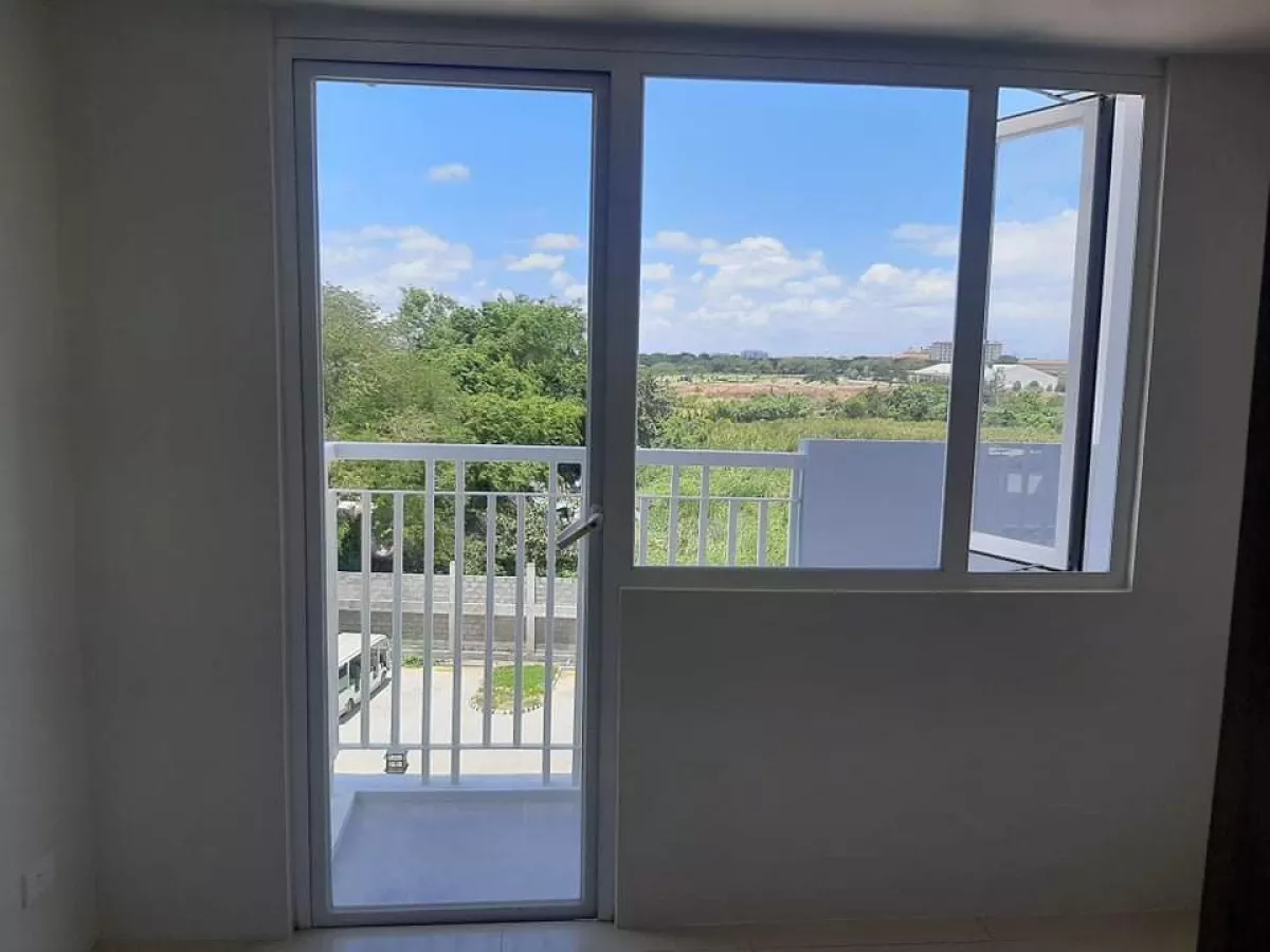 "2 Bedrooms Corner Unit with Balcony for rent in Field Residences, Las Piñas"08