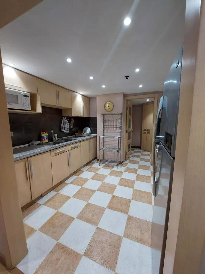 3 Bedroom for Lease in Elizabeth Place Condominium03