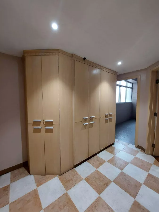 3 Bedroom for Lease in Elizabeth Place Condominium05
