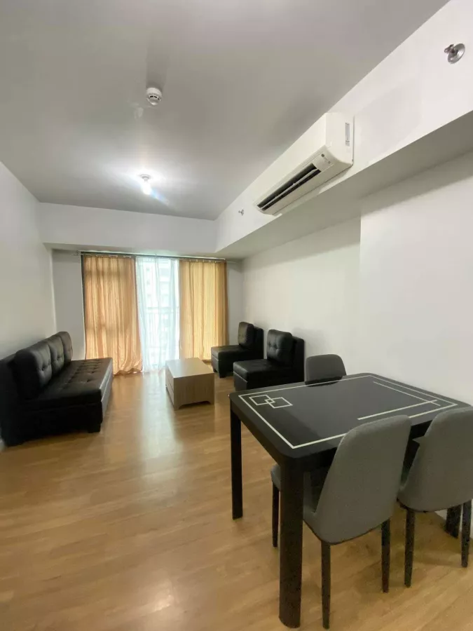 2 Bedroom for Rent Lease in Solstice Tower 1 Circuit Makati09