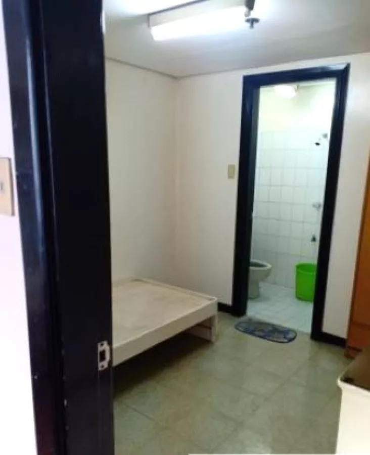 "For Rent Fully Furnished 2 Bedroom Unit at The Peak Tower, Makati City"06