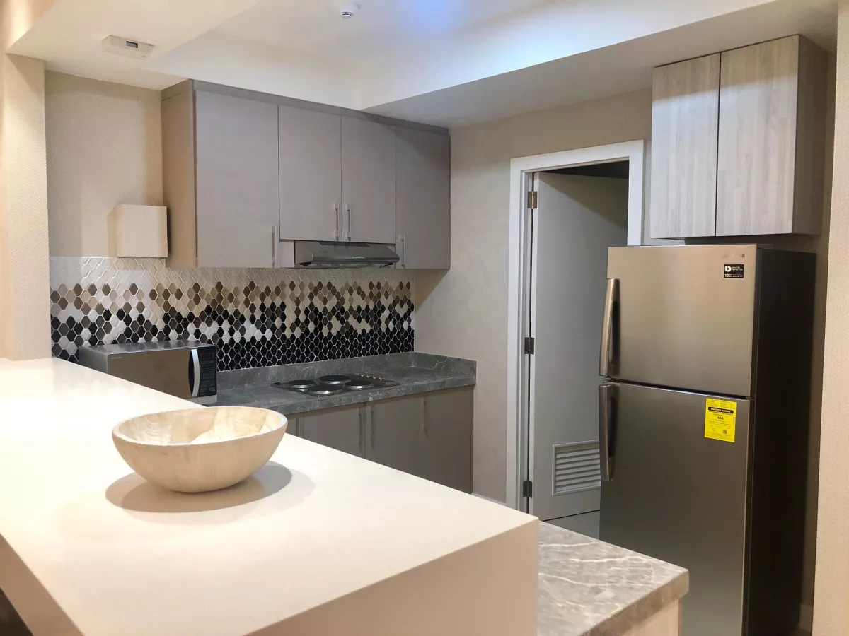 For Rent 2 Bedroom at 32 Sanson Rockwell Cebu09
