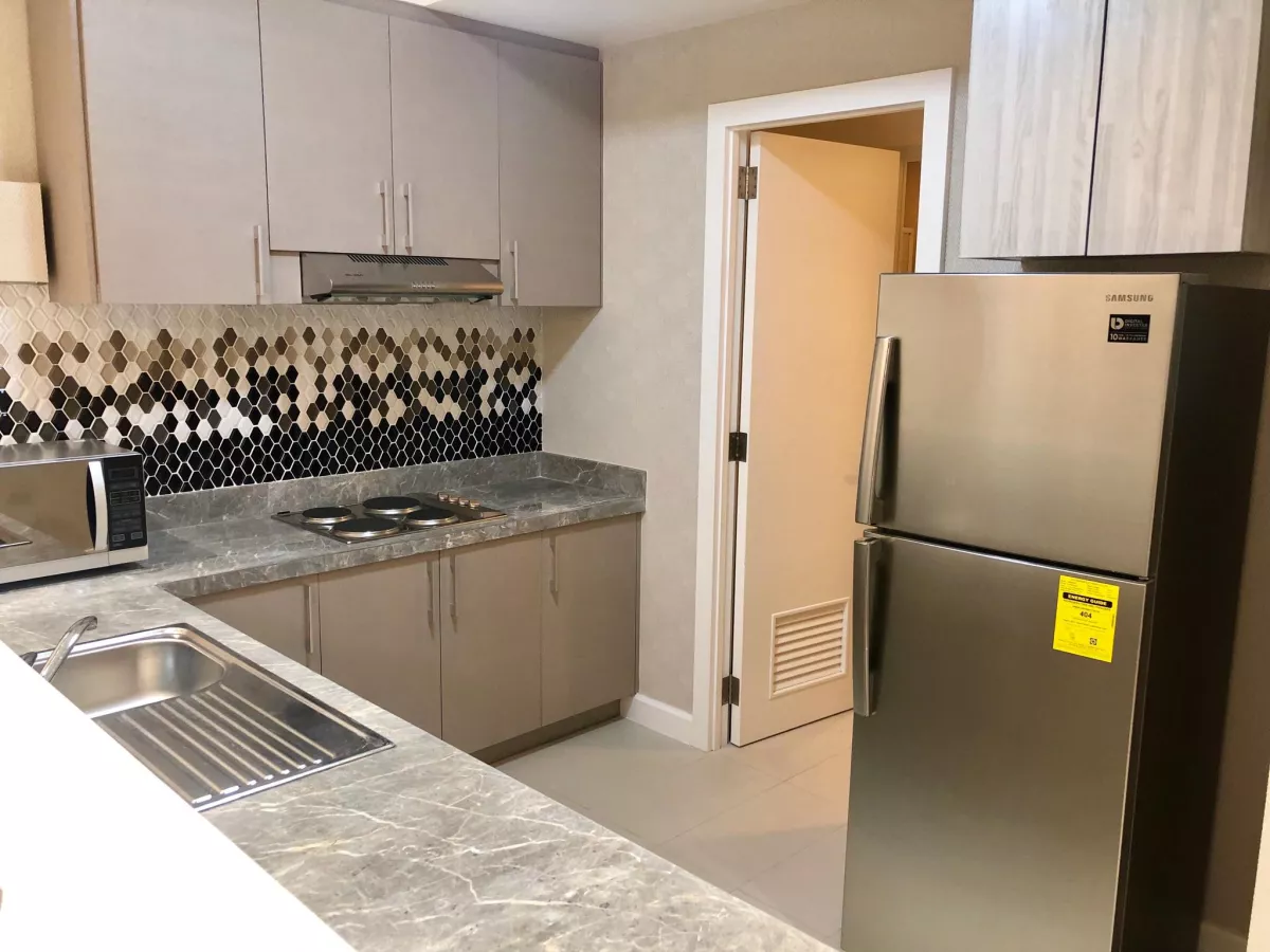 For Rent 2 Bedroom at 32 Sanson Rockwell Cebu10
