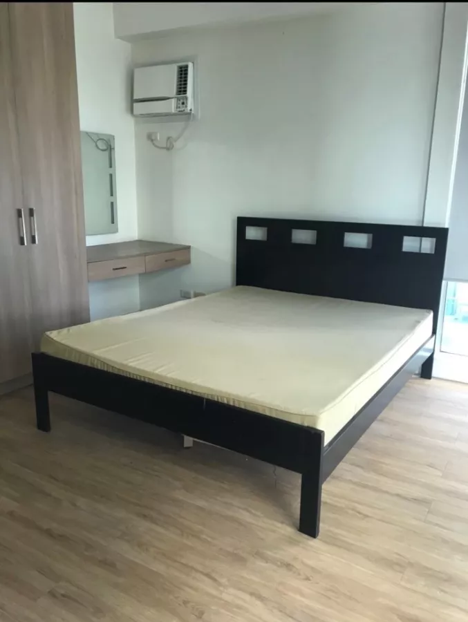 "2 Bedroom Condominium Unit for Lease in The Grand Hamptons T1, BGC Taguig"03
