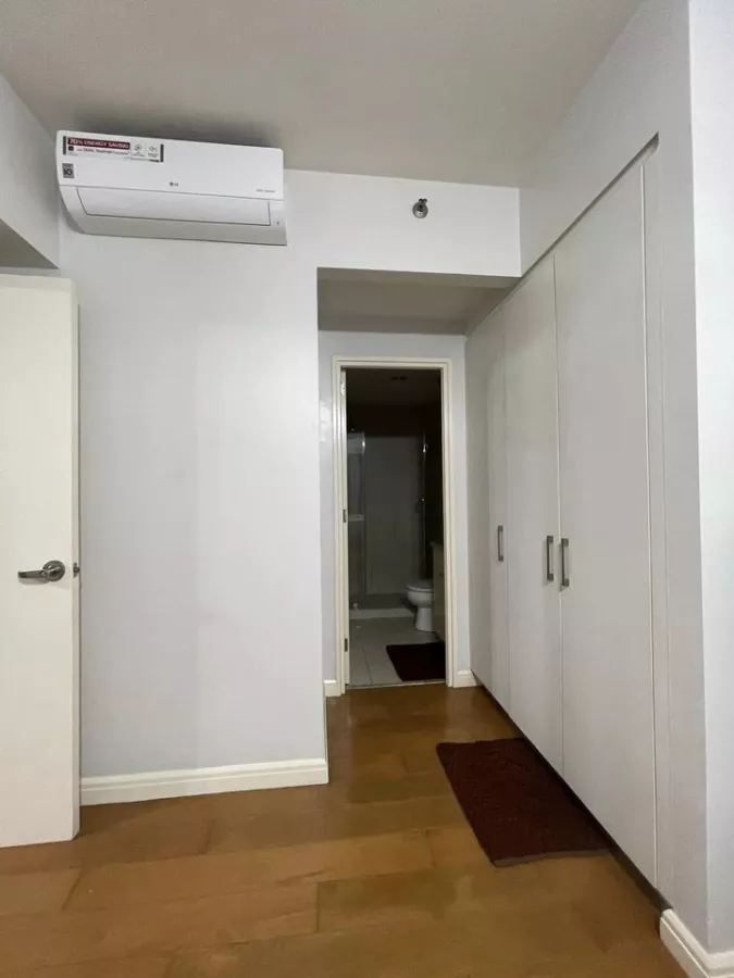1 Bedroom unit in One Rockwell East Tower for lease03