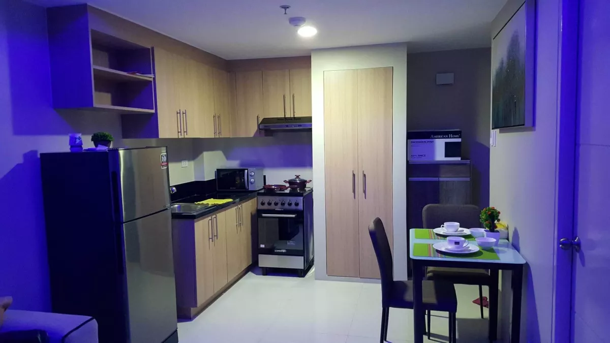 "For Lease 1-Bedroom Furnished Unit near RCBC PLAZA, Makati City"05