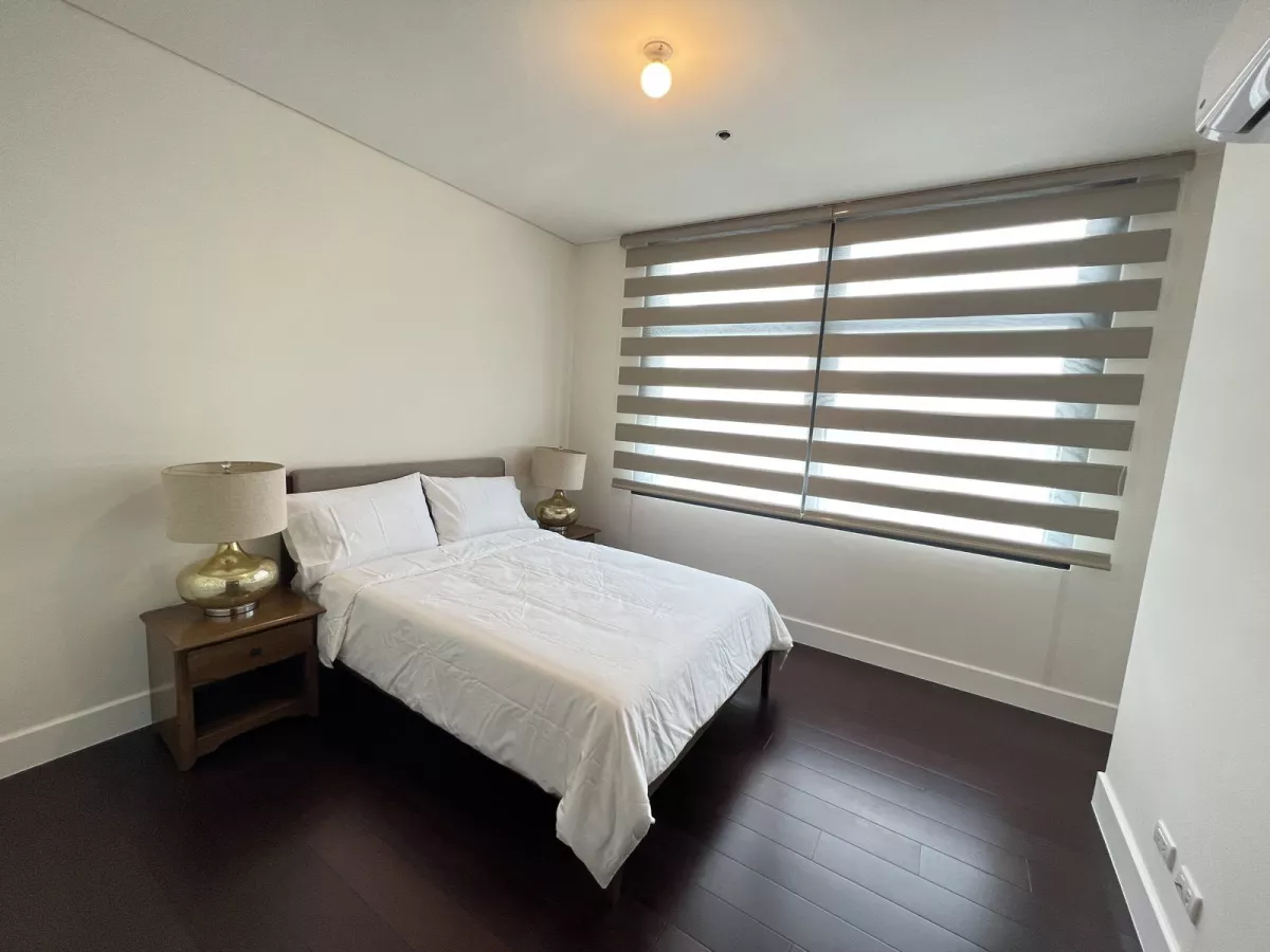 "Cozy 2 Bedroom Unit For Rent Garden Tower, Makati"05