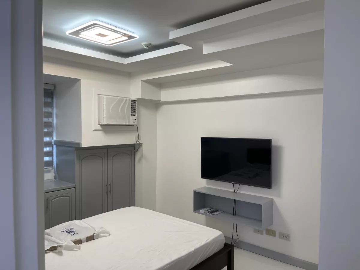 2 Bedroom Unit For Rent in Gateway Garden Ridge at Mandaluyong City03