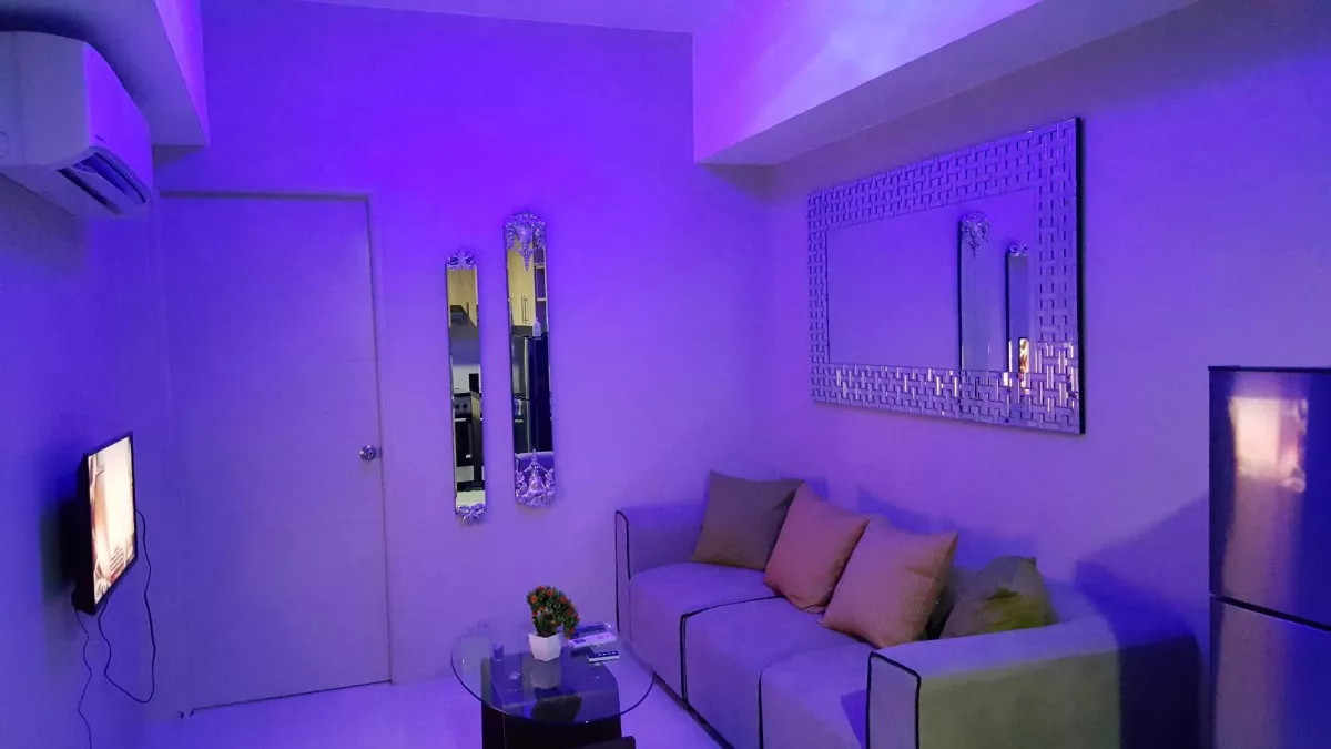 "For Lease 1-Bedroom Furnished Unit near RCBC PLAZA, Makati City"07
