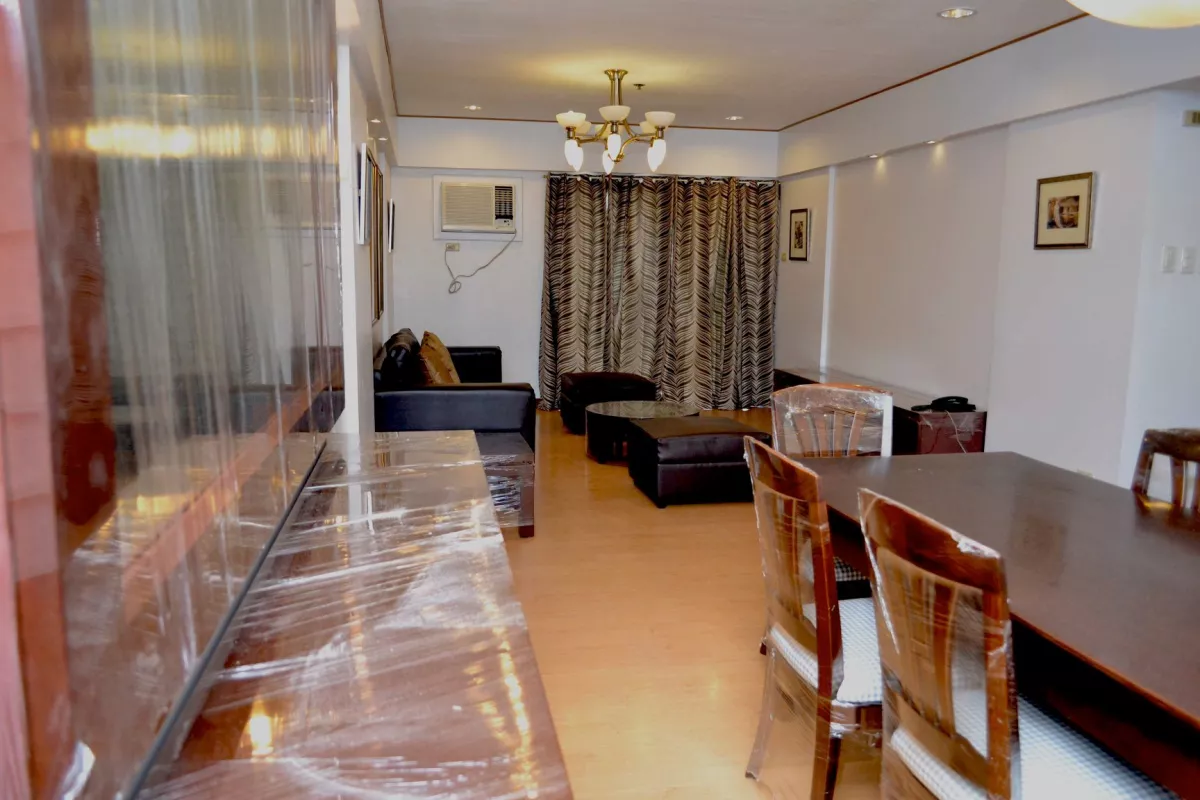 "For Lease: Furnished 3BR Unit in Elizabeth Place Condominium, Makati"04