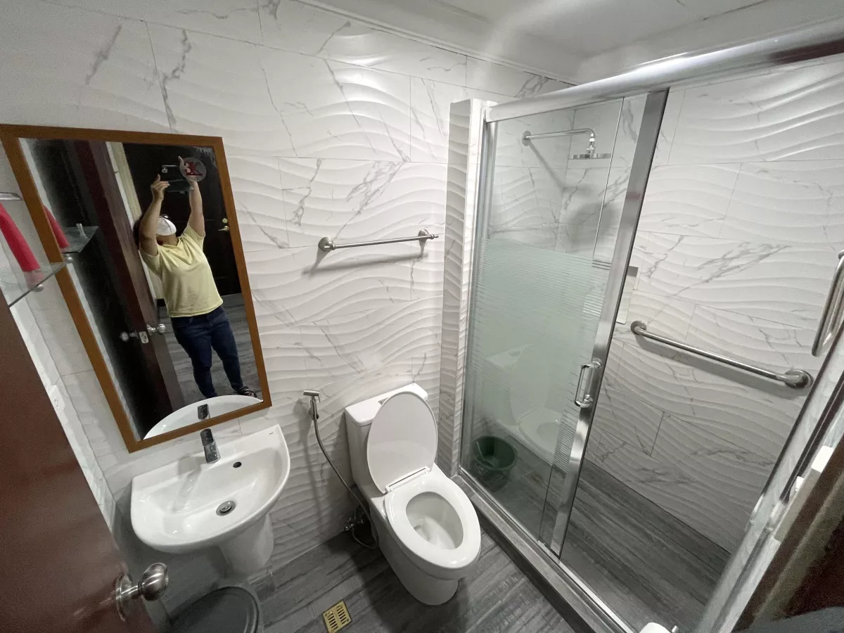 Newly Renovated Spacious Fully Furnish Studio Malayan Plaza Ortigas Mandaluyong04