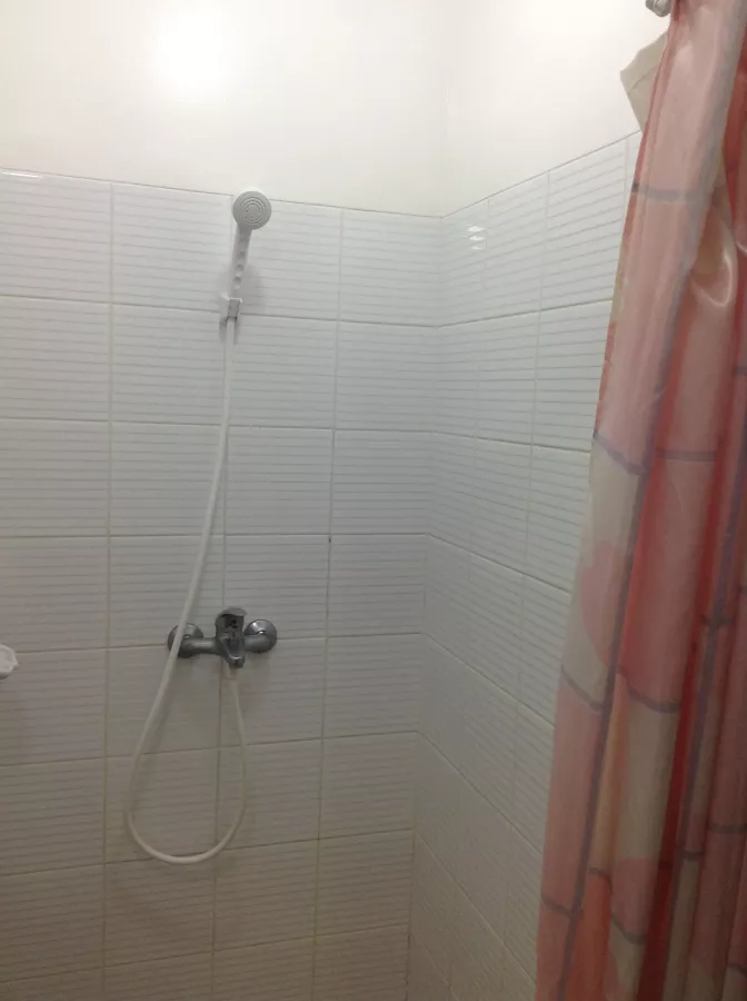 "1 bedroom For Rent at Quezon City, Metro Manila in The Capital Towers"02