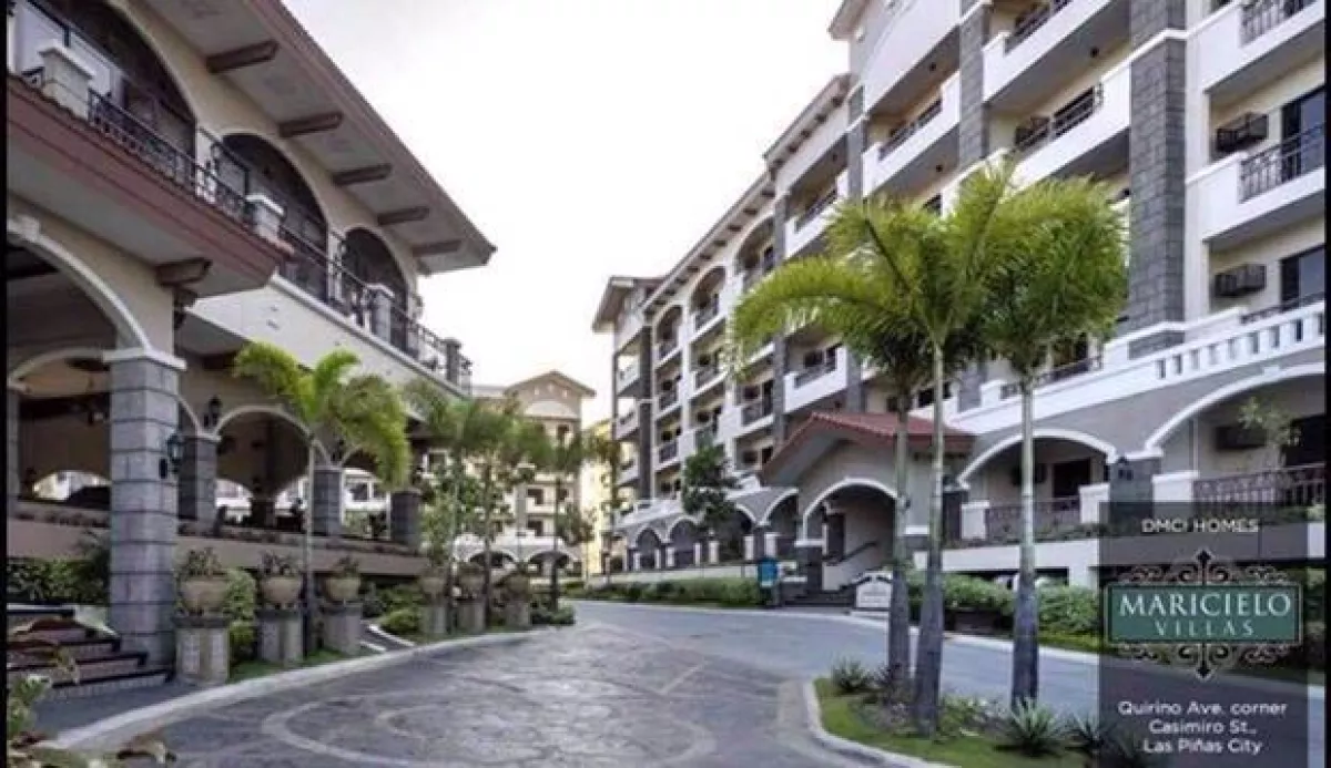 "25K Monthly 2 Bedroom Condo in Las Piñas near MOA, NAIA, Entertainment City"04