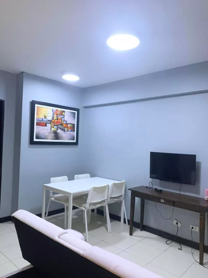 "25K Monthly 2 Bedroom Condo in Las Piñas near MOA, NAIA, Entertainment City"07
