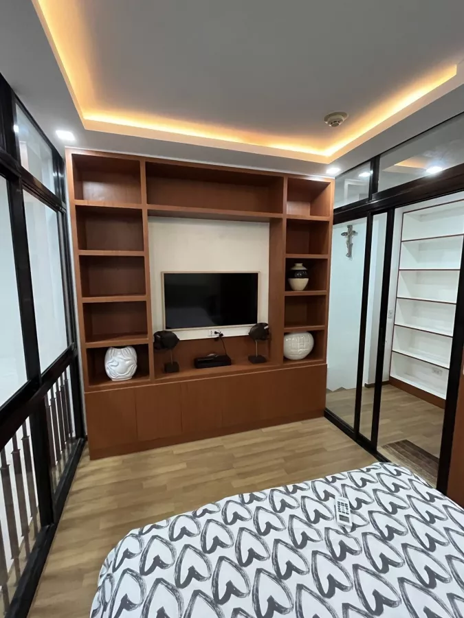 Elegant 1BR loft type in Dolce at Two Serendra02