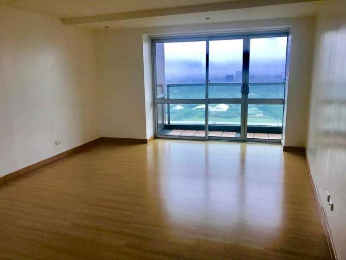 "36th floor Regent Parkway, BGC, Taguig"06