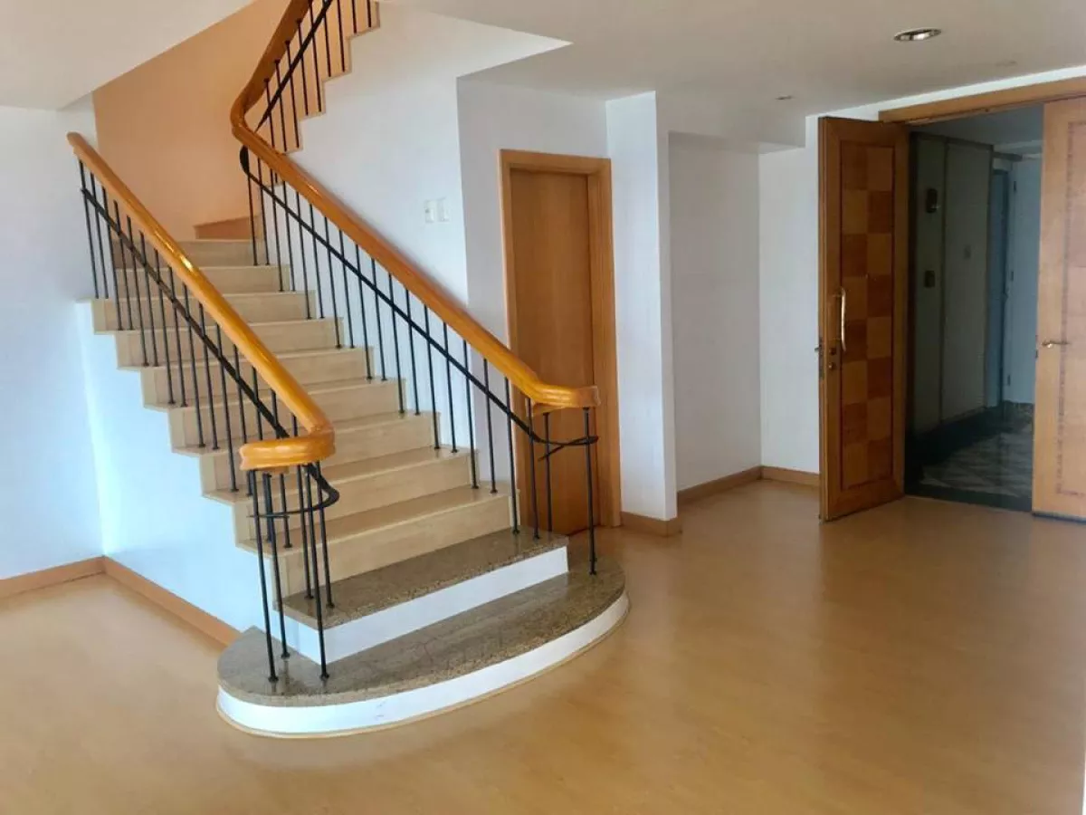 "36th floor Regent Parkway, BGC, Taguig"08