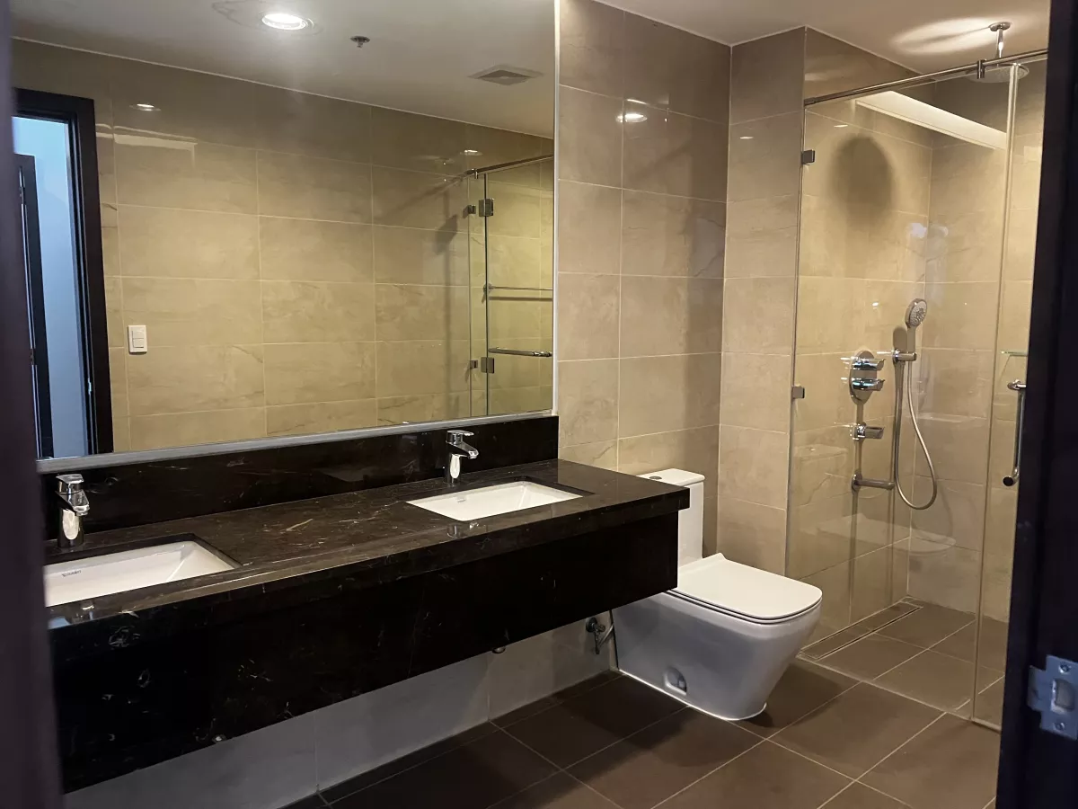 "2 Bedroom Condo Unit with Sun Room at Arbor Lanes, ARCA South, Taguig City"08