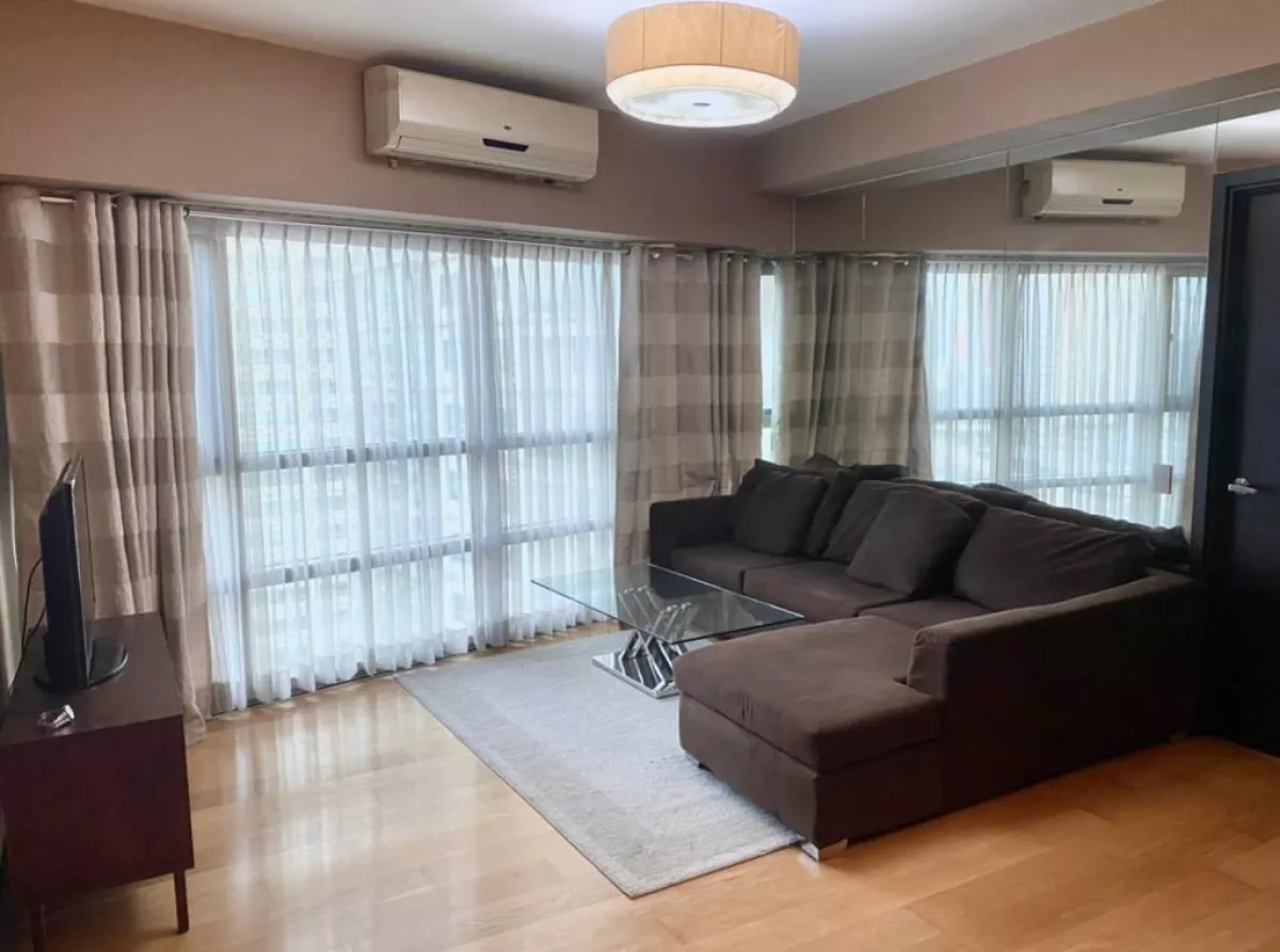 "Fully Furnished 1-BR Condo for Rent right next to Greenbelt | TRAG, Makati City"02