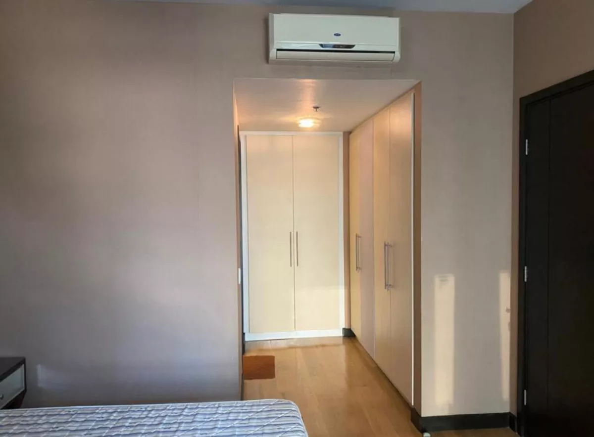 "Fully Furnished 1-BR Condo for Rent right next to Greenbelt | TRAG, Makati City"04