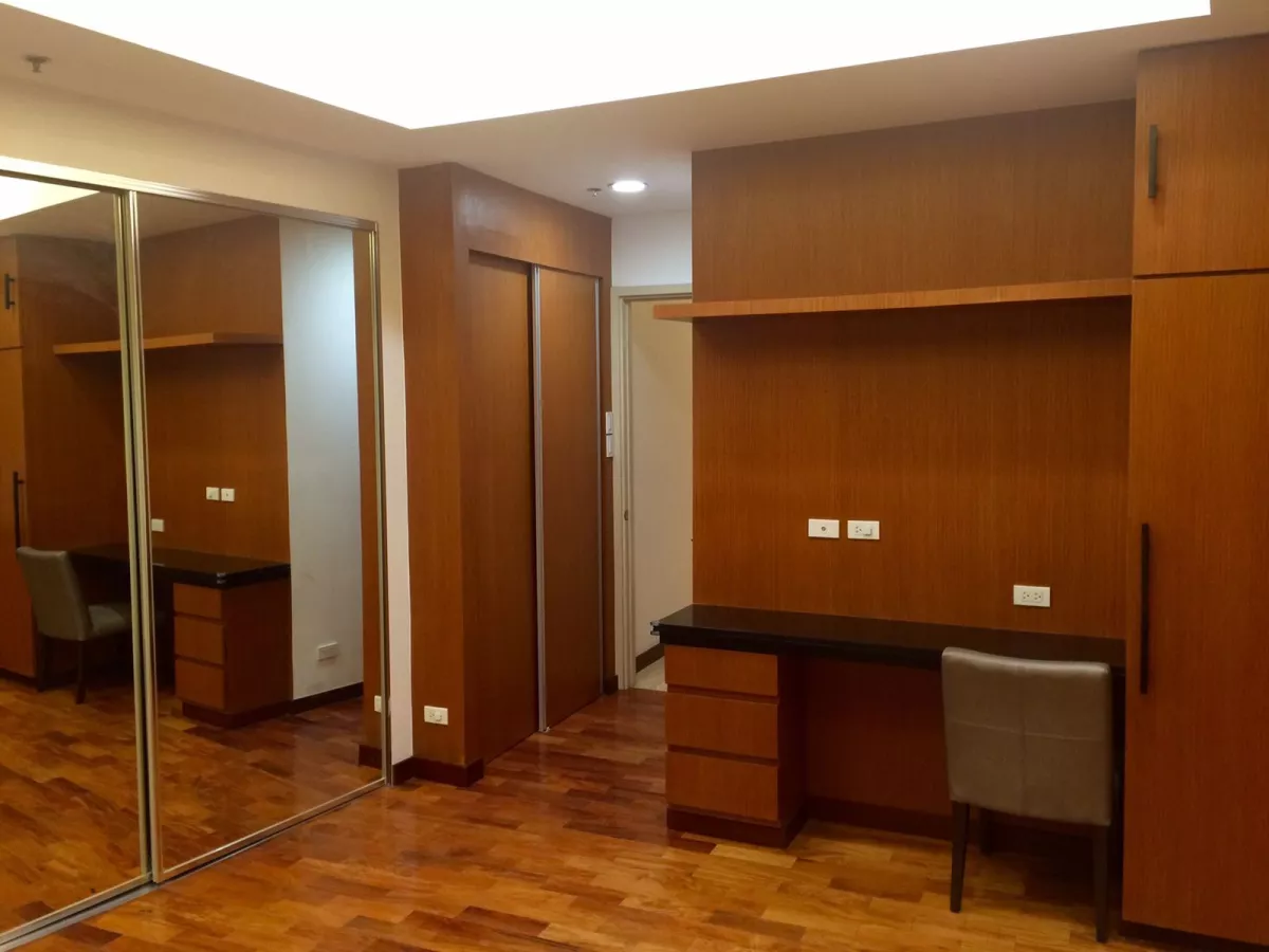 2 Bedroom BGC Taguig Condo for Lease03