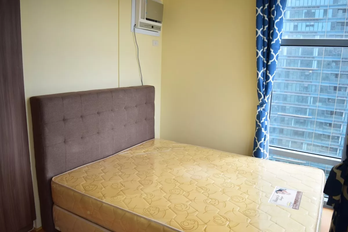 2 BR Condo For Rent in Uptown Bonifacio - Park West at The Grand Hyatt BGC05