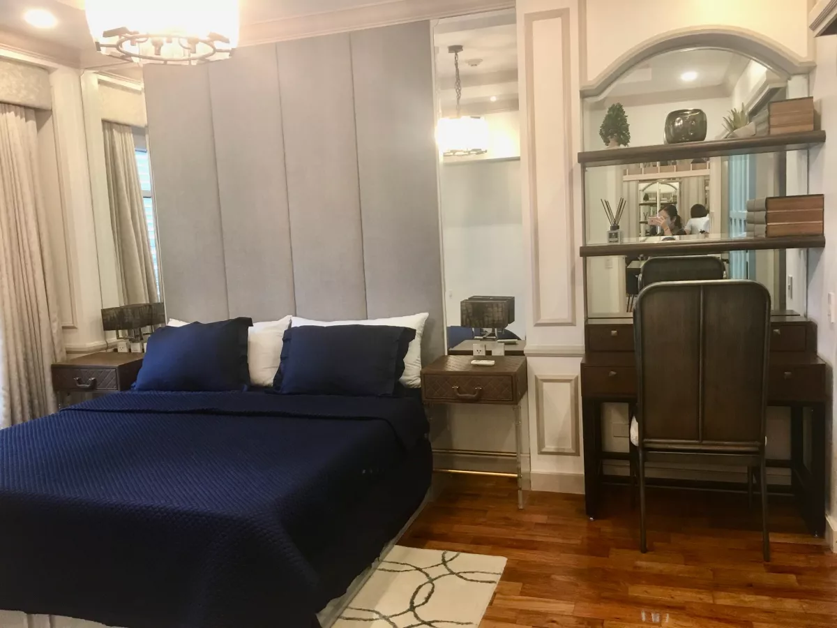 1BR Fully Furnished One Serendra Palm Tower For Lease in BGC Taguig City04