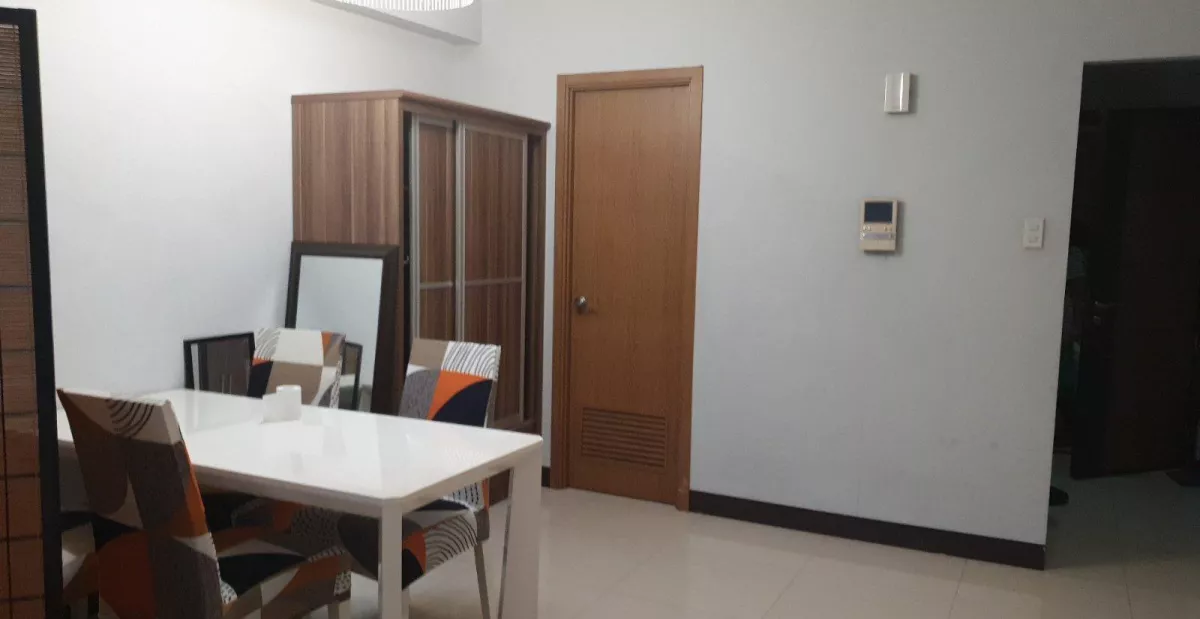 Fully furnished studio unit at Greenbelt Madison05