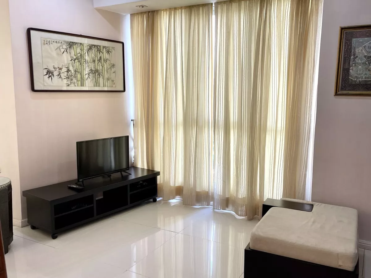 "Kensington Place Two Bedroom Condominium For Rent, BGC, Taguig City"04
