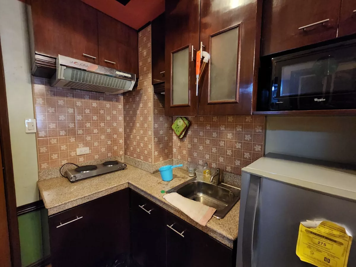 "1 Bedroom Condominium Unit for Rent in Marquinton, Marikina City"06