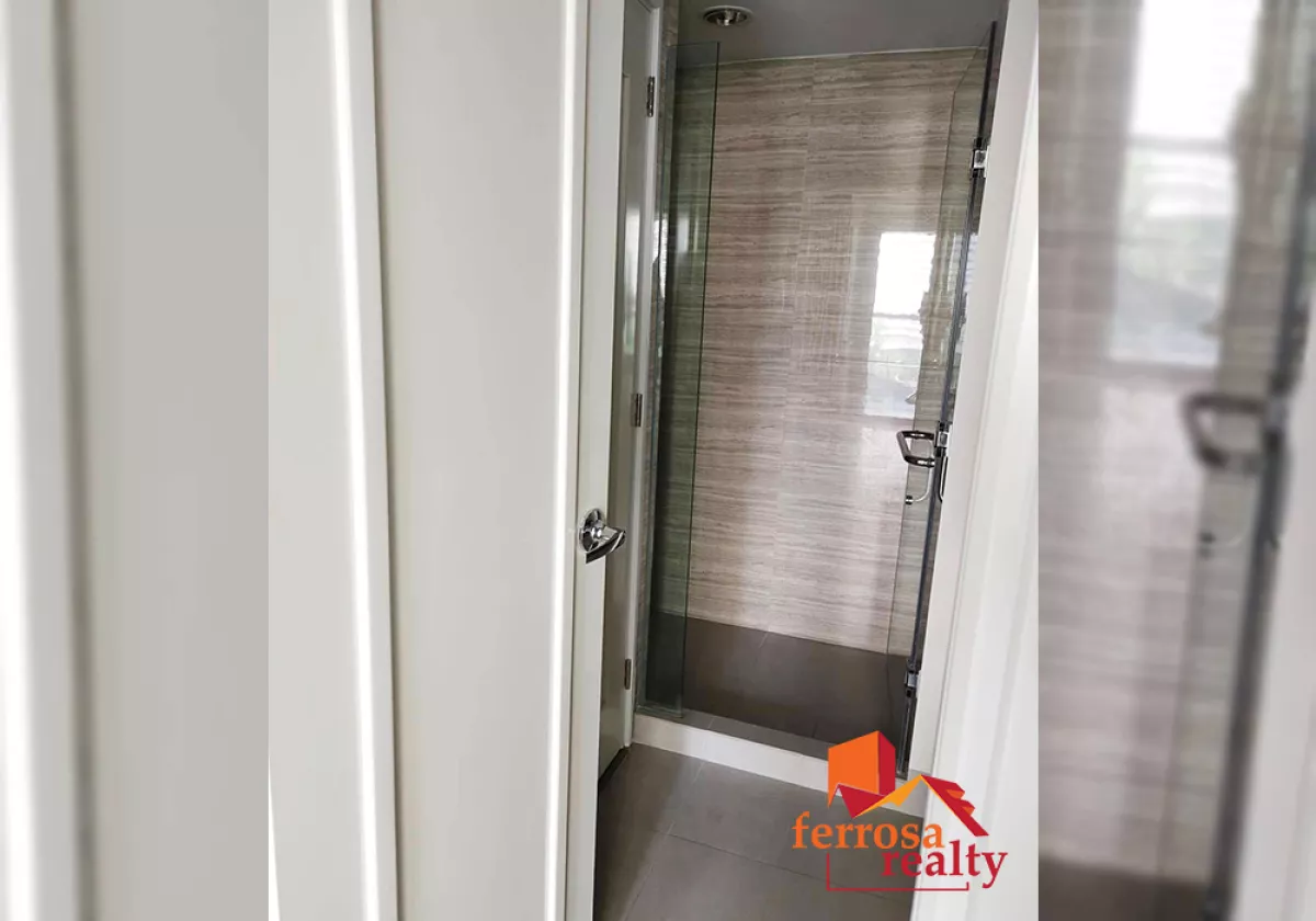 For Rent Semi-Furnished 1 Bedroom Unit in Proscenium Residences at Rockwell07