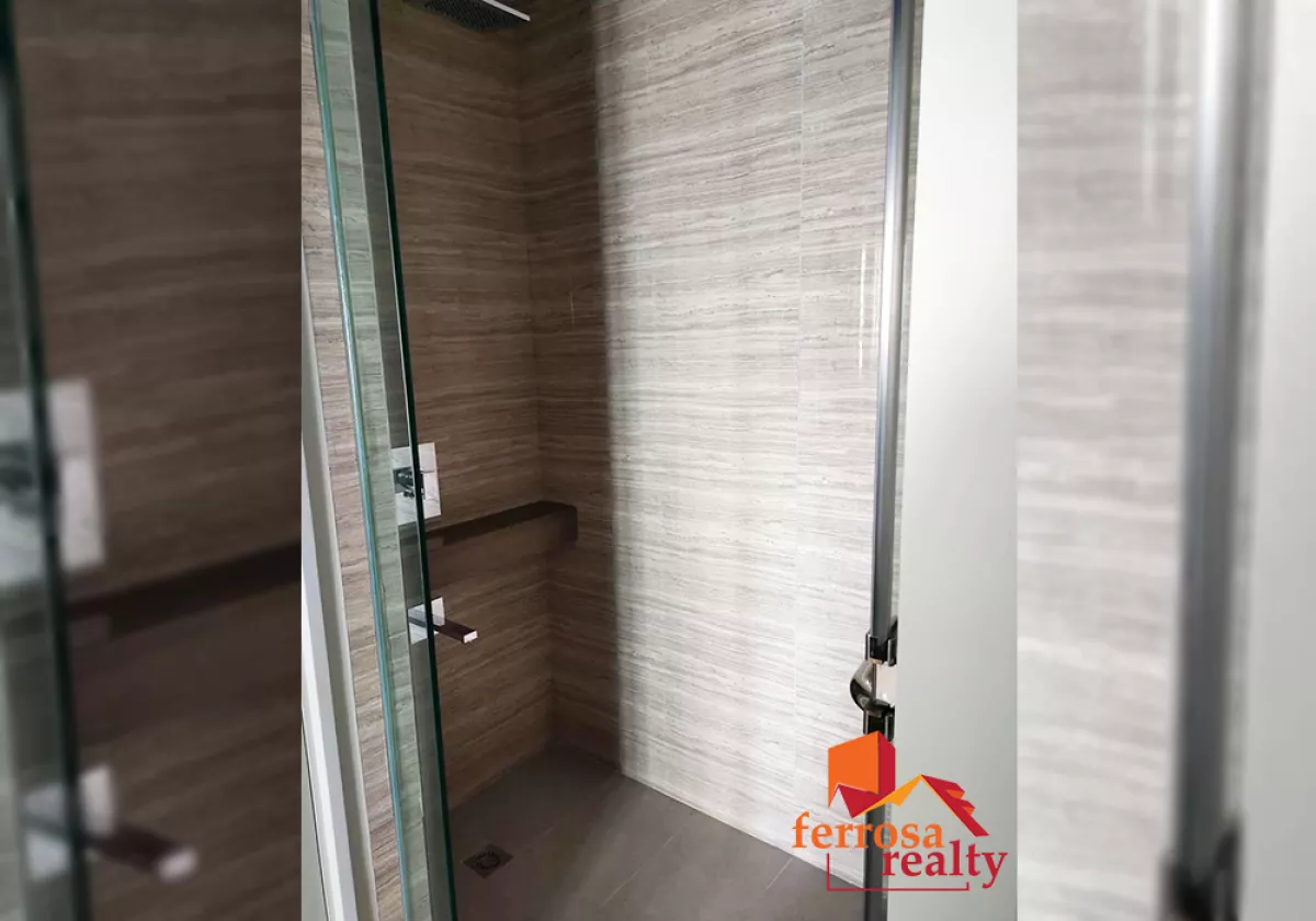 For Rent Semi-Furnished 1 Bedroom Unit in Proscenium Residences at Rockwell08