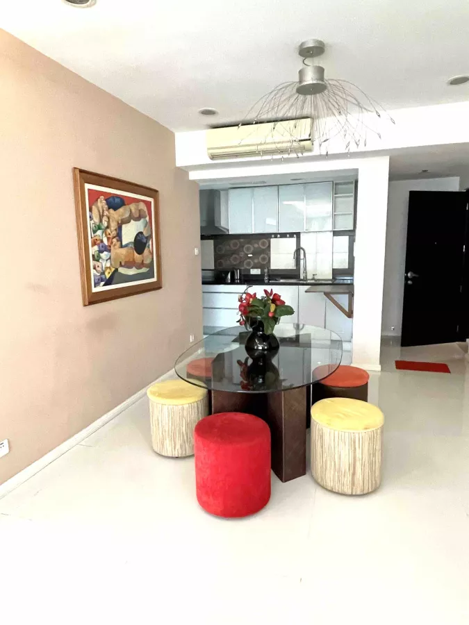 For Rent 2 bedroom Kensington Place condo BGC Taguig04