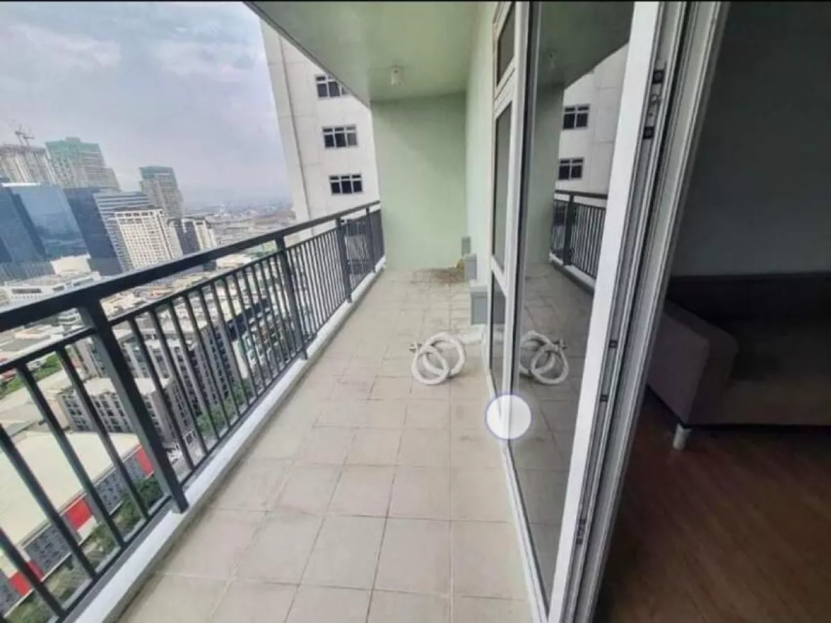 "Brand New 2 BR with Balcony For Rent in Verve Residences Tower 2, Taguig City"03