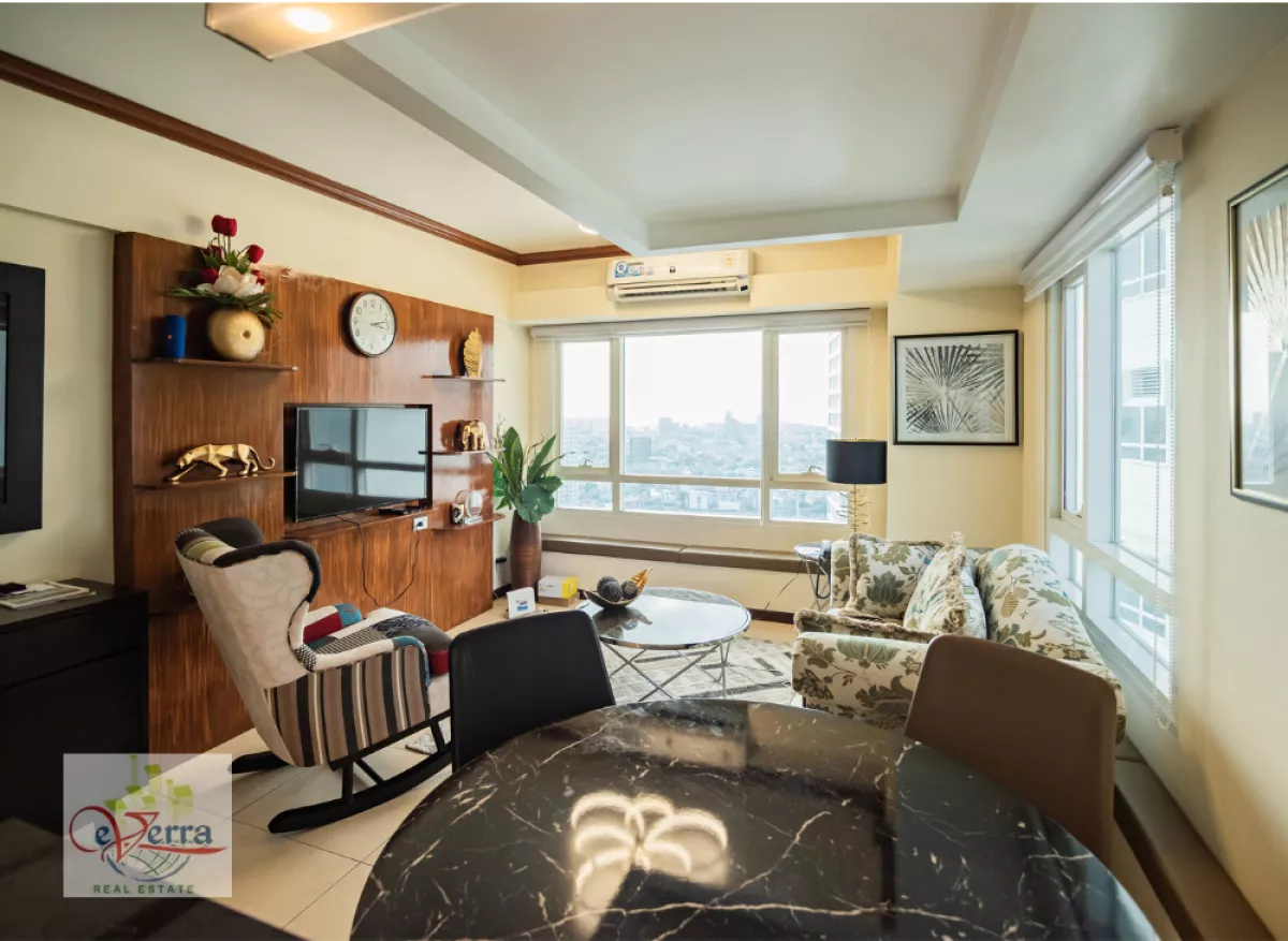 "2-Bedroom Bi-Level Unit with Parking, The Columns Legazpi, Makati City"05