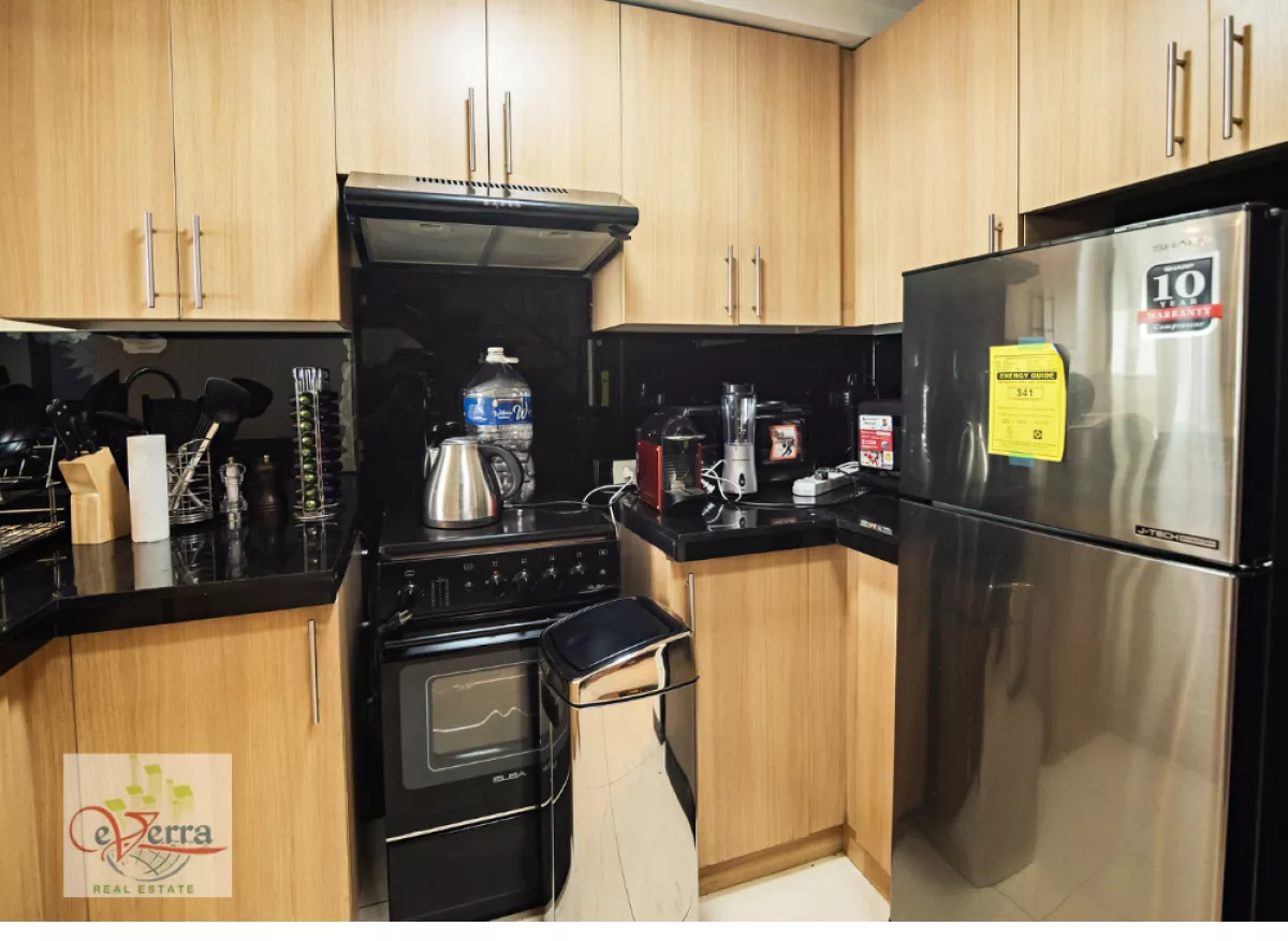 "2-Bedroom Bi-Level Unit with Parking, The Columns Legazpi, Makati City"08