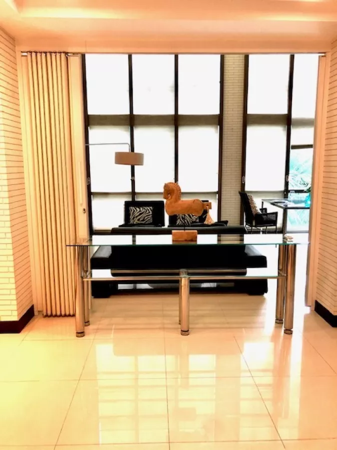"For Lease : 1 + Den/Bedroom Unit in Joya Lofts and Towers, Makati City"08